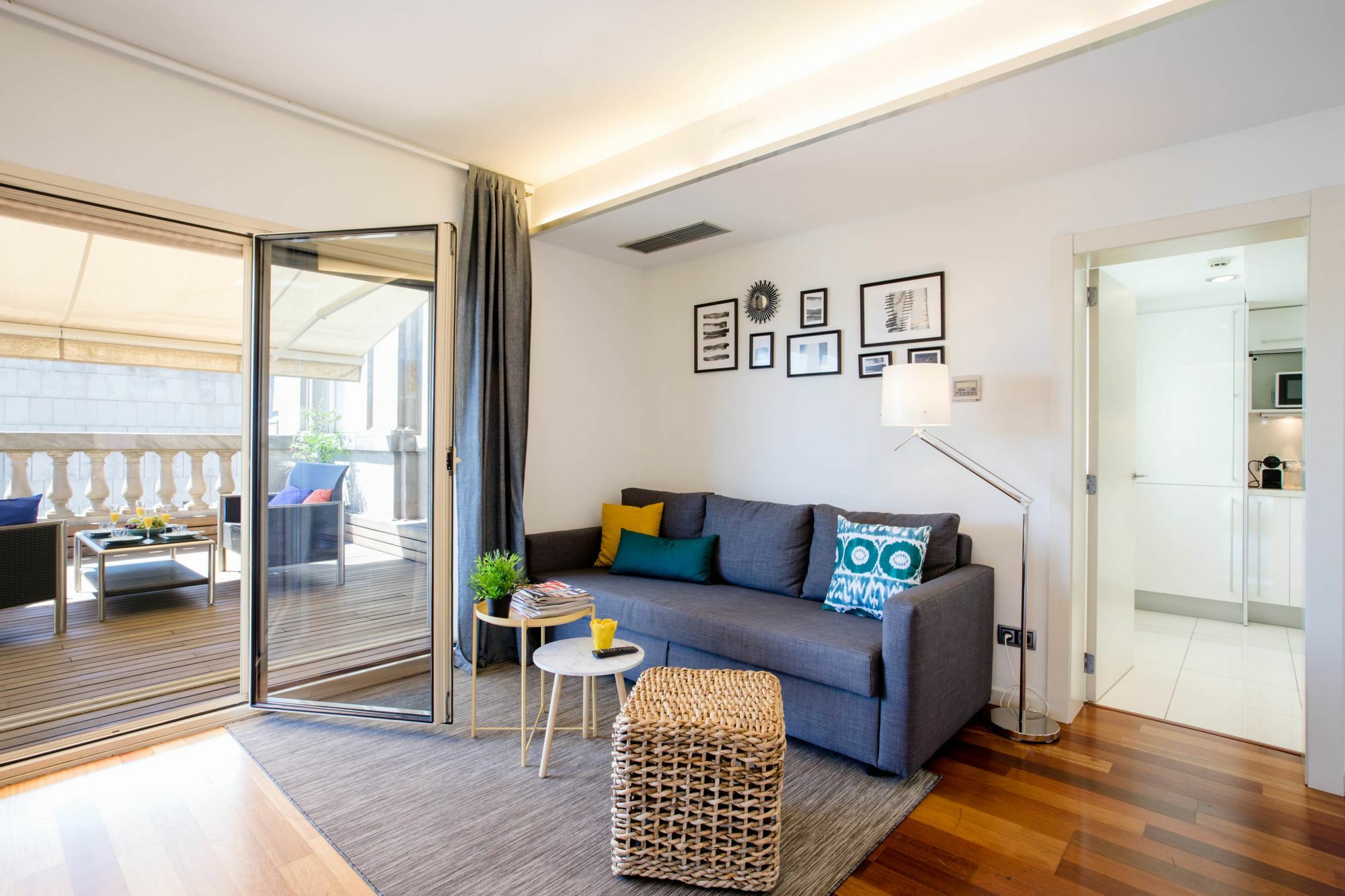 Unique Rentals - Placa Catalunya Central Apartments Barcelona Eksteriør billede
